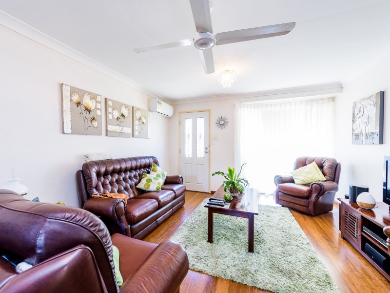 1/7 Stephanie Court, Labrador QLD 4215