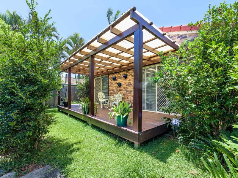 1/7 Stephanie Court, Labrador QLD 4215