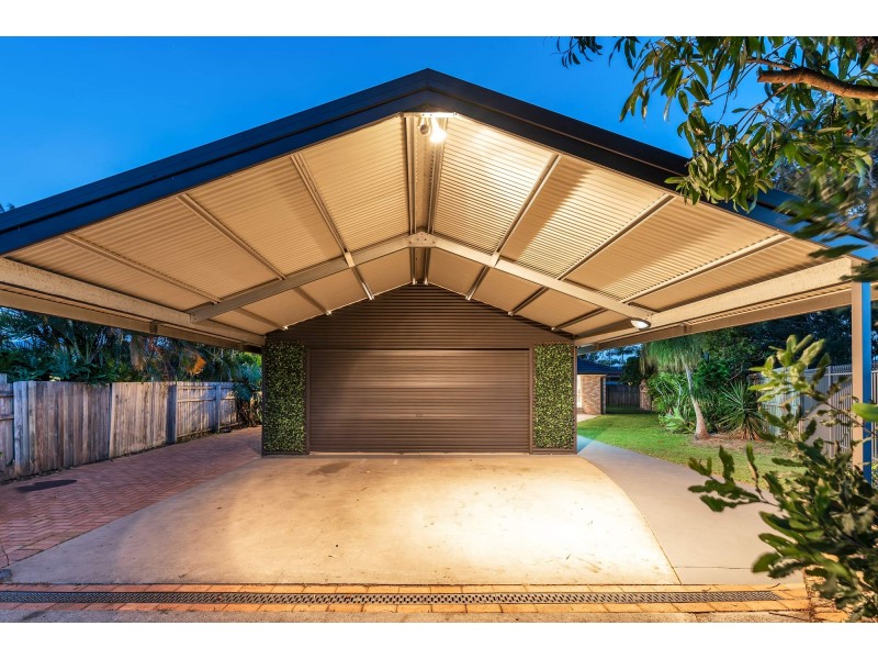 4 Lakewood Court, Helensvale QLD 4212