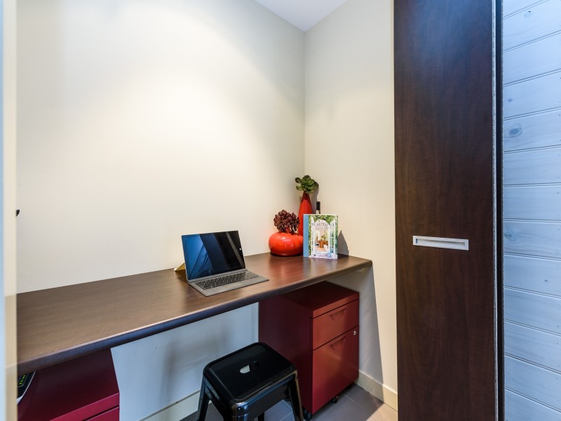 2/40 Middle Street, Labrador QLD 4215