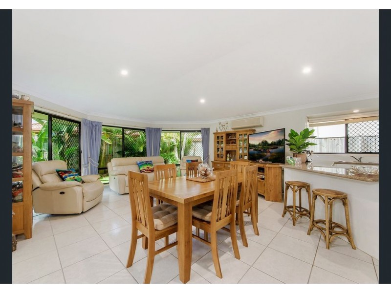 36 Brittany Drive, Oxenford QLD 4210