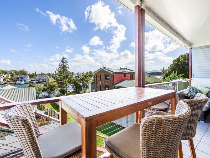 35 Lachlan Drive, Coomera QLD 4209