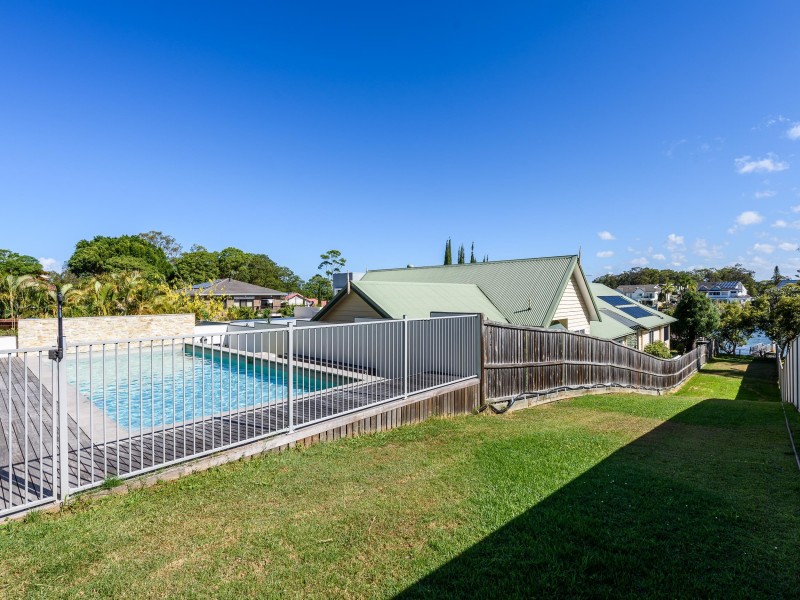 35 Lachlan Drive, Coomera QLD 4209