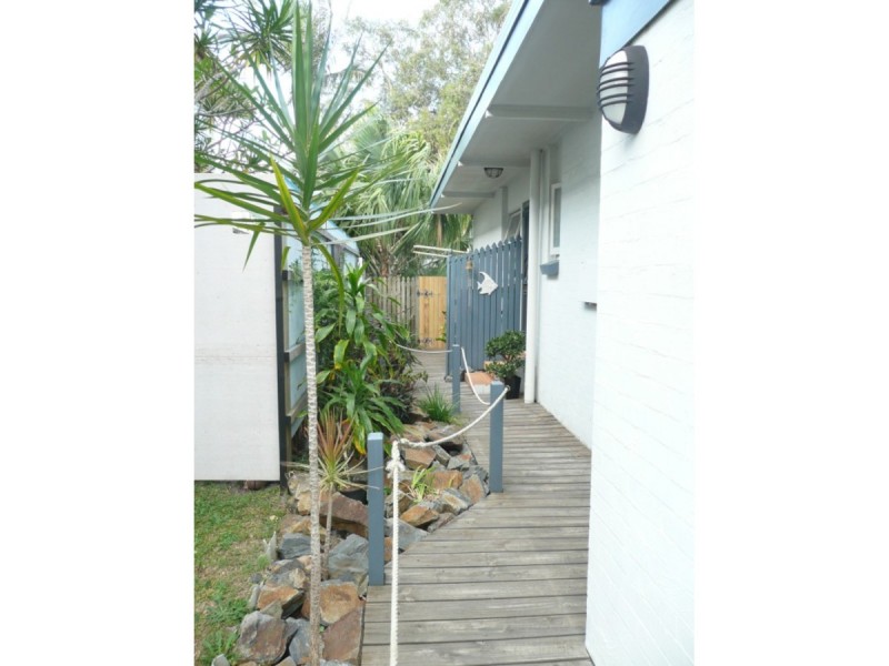 5 Coombabah Road, Biggera Waters QLD 4216