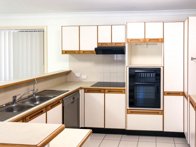 247 Morala Avenue, Runaway Bay QLD 4216