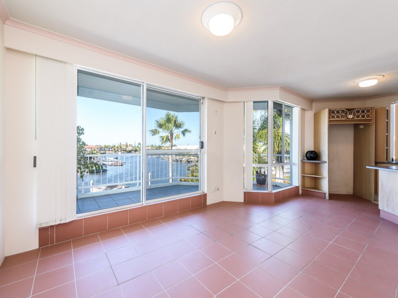 35/75 Morala Avenue, Runaway Bay QLD 4216