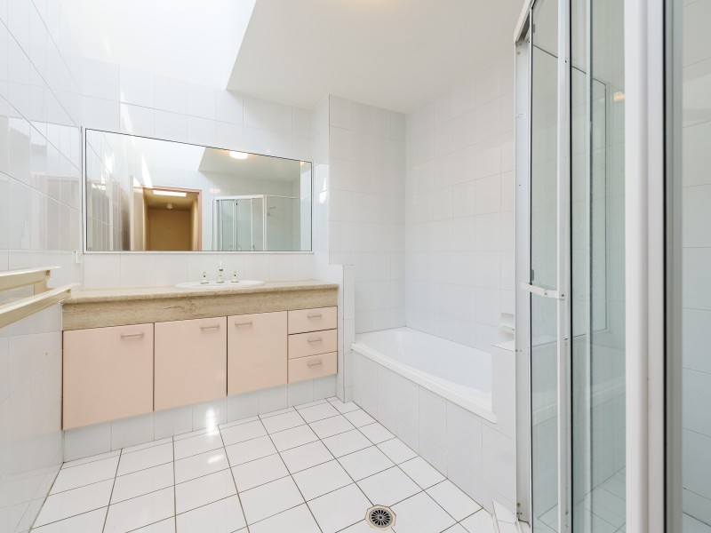 35/75 Morala Avenue, Runaway Bay QLD 4216