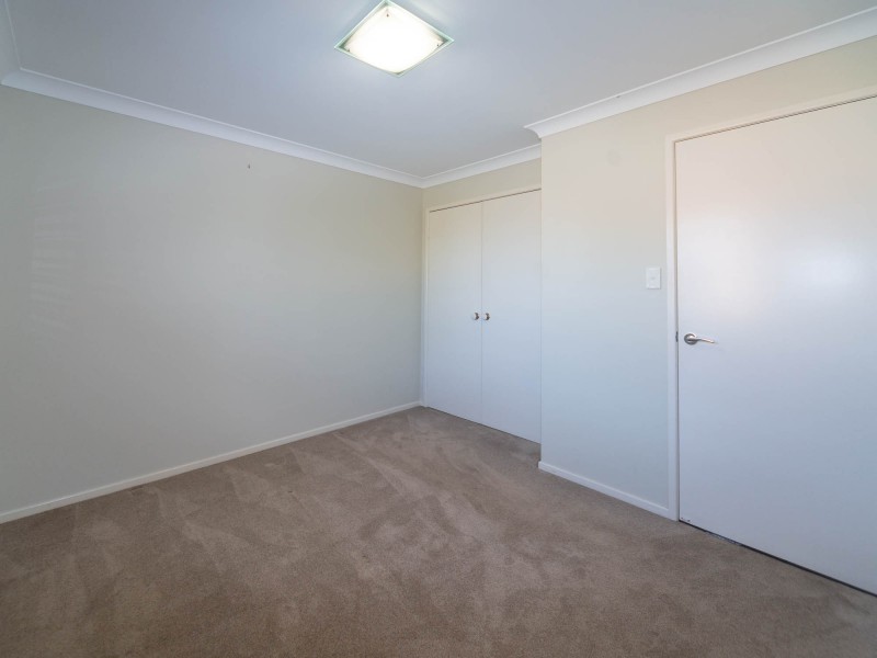 18 Masters Street, Arundel QLD 4214