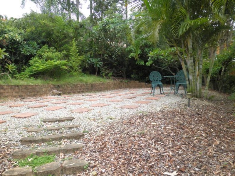 14 Avon Court, Pacific Pines QLD 4211
