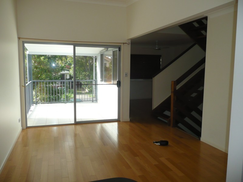 7/29 Proud Street, Labrador QLD 4215
