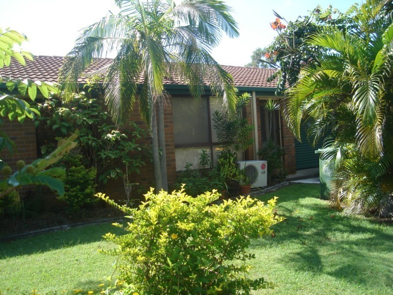 8/191 Government Road, Labrador QLD 4215