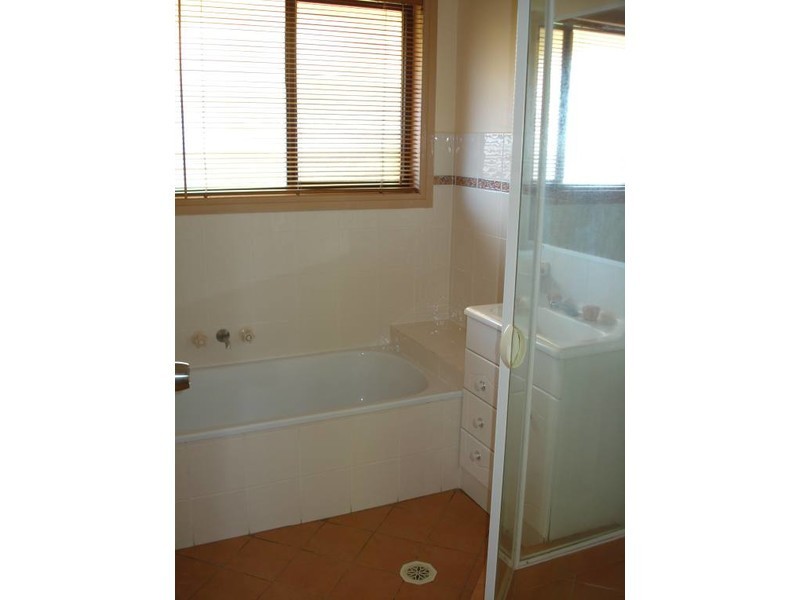 8/191 Government Road, Labrador QLD 4215