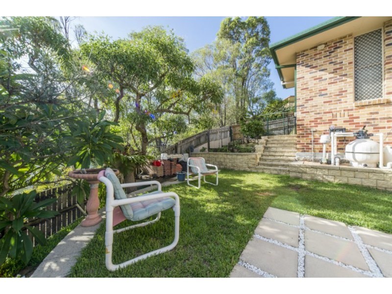 10 Crestridge Crescent, Oxenford QLD 4210