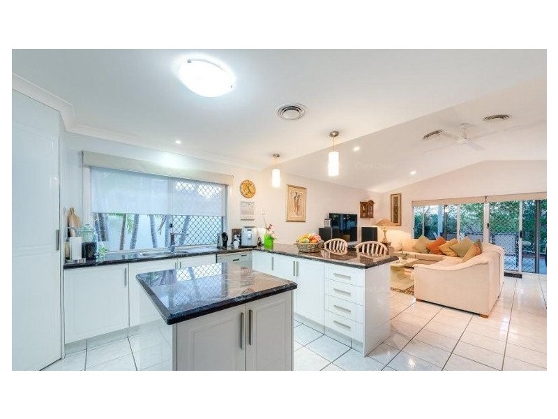21 Highview Place, Parkwood QLD 4214