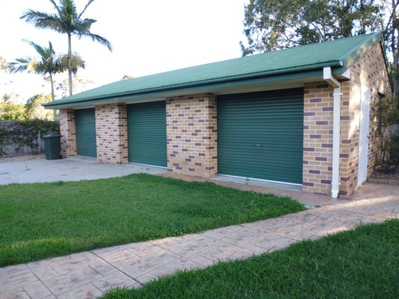 186 Mildura Drive, Helensvale QLD 4212