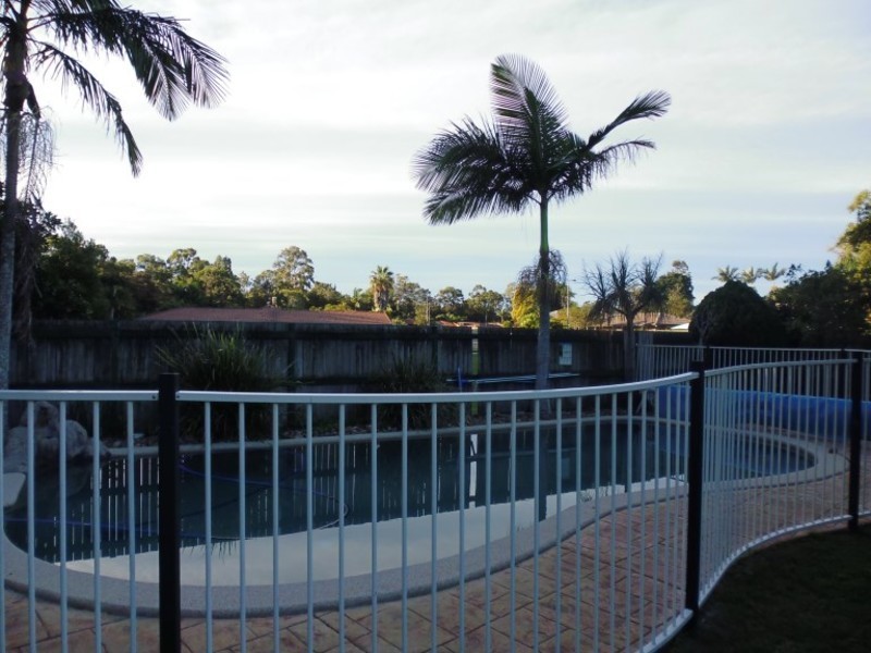 186 Mildura Drive, Helensvale QLD 4212