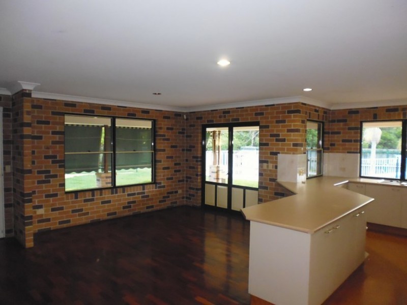 186 Mildura Drive, Helensvale QLD 4212
