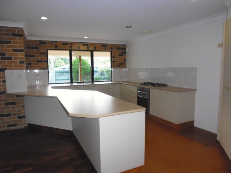 186 Mildura Drive, Helensvale QLD 4212
