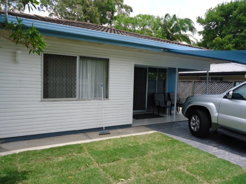 31 Turana Street, Coombabah QLD 4216