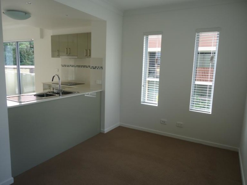 1/3 Brighton Street, Biggera Waters QLD 4216