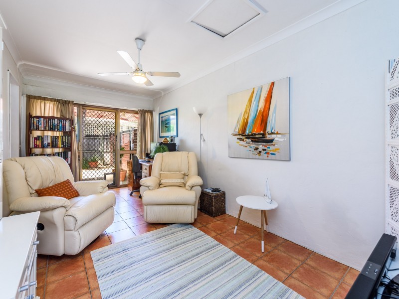 2/31 Bruce Avenue, Paradise Point QLD 4216