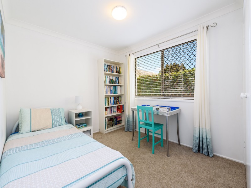 2/31 Bruce Avenue, Paradise Point QLD 4216