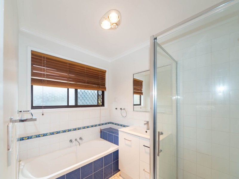 1/212 Olsen Avenue, Arundel QLD 4214