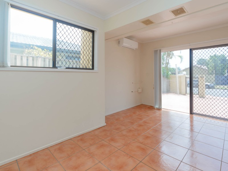 11 Walter Raleigh Crescent, Hollywell QLD 4216