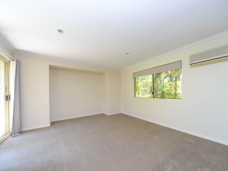 5 O’Brien Court, Arundel QLD 4214