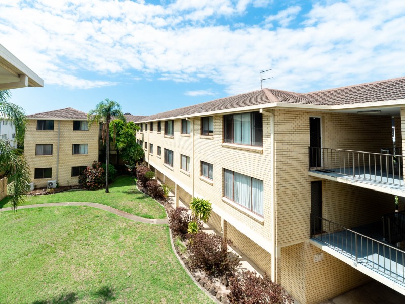 14/115 Frank Street, Labrador QLD 4215