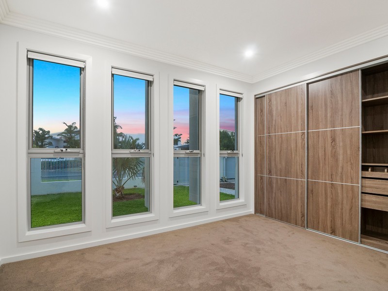 63 Southaven Drive, Helensvale QLD 4212