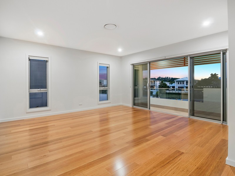 63 Southaven Drive, Helensvale QLD 4212