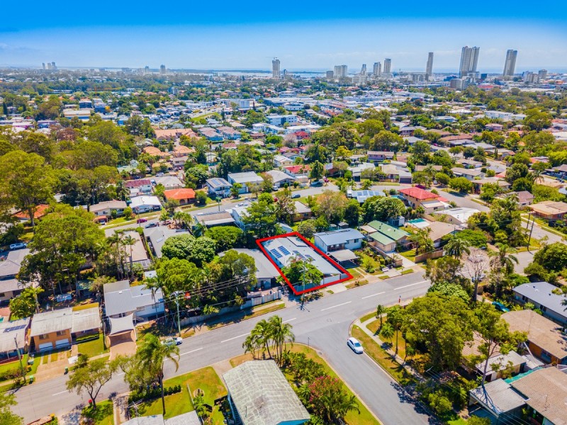 67 Kindra Avenue, Southport QLD 4215