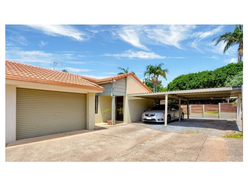 2/6 Botancial Drive, Labrador QLD 4215