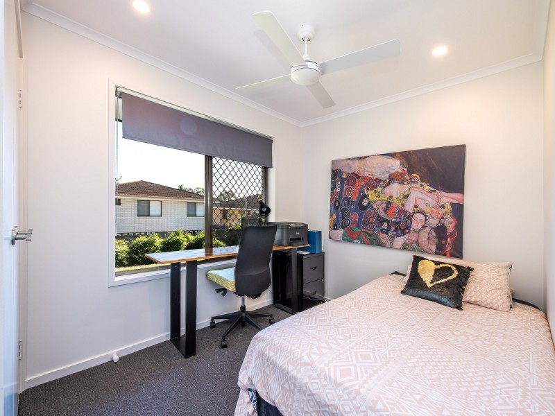 10 Lergessner Street, Biggera Waters QLD 4216