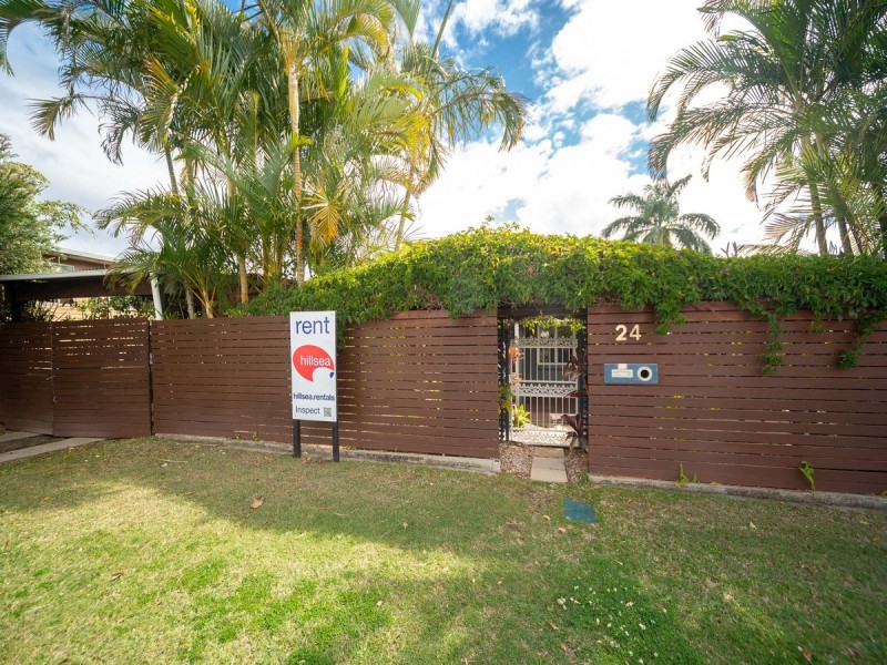24 Fox Avenue, Southport QLD 4215