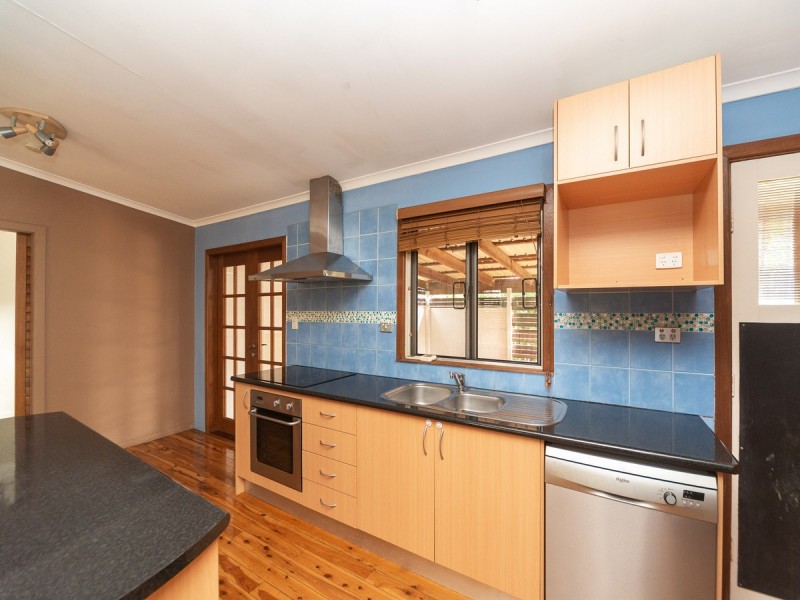 24 Fox Avenue, Southport QLD 4215