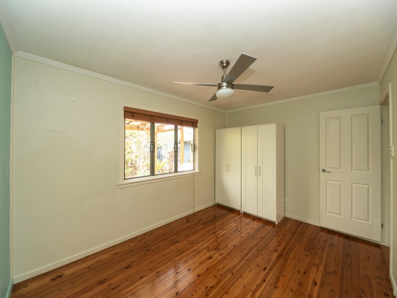 24 Fox Avenue, Southport QLD 4215