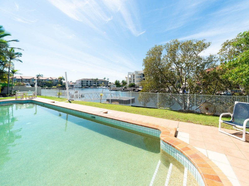 3/75 Bayview Street, Runaway Bay QLD 4216