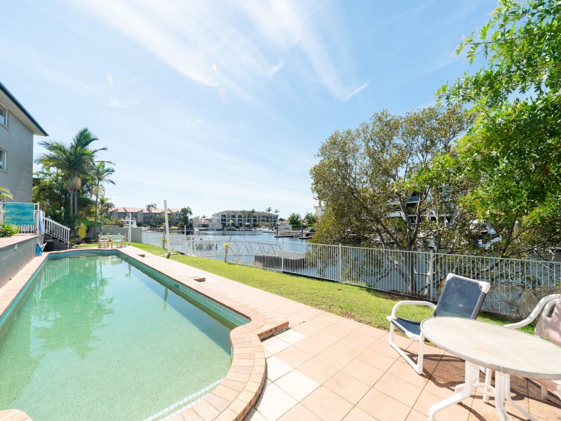 3/75 Bayview Street, Runaway Bay QLD 4216