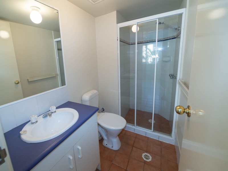 3/75 Bayview Street, Runaway Bay QLD 4216