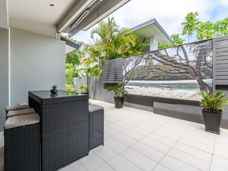 4 Osmium Lane, Hope Island QLD 4212