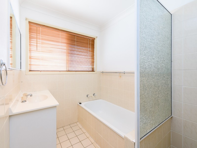 1/58 Milton Avenue, Paradise Point QLD 4216