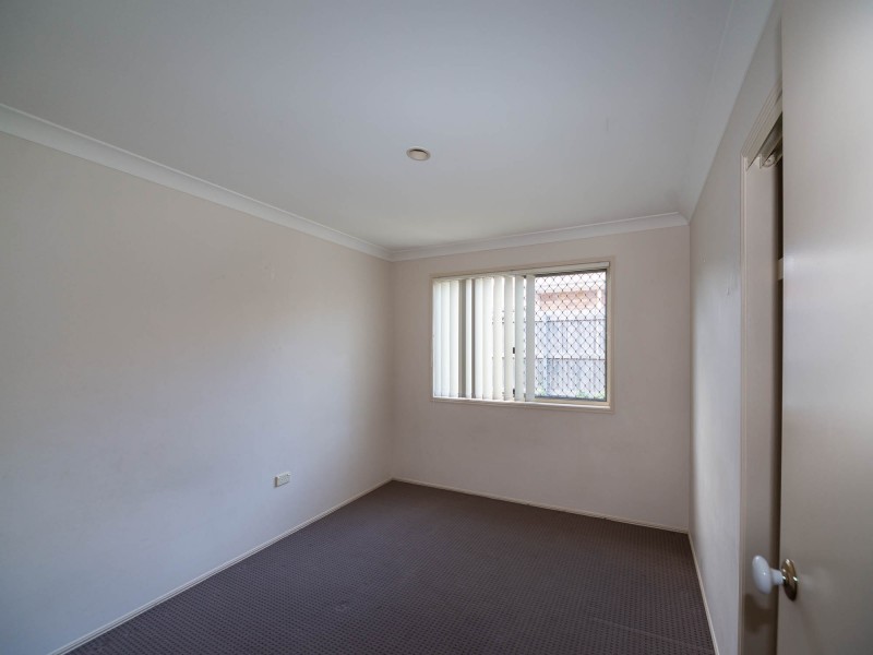 3 James Cagney Close, Parkwood QLD 4214