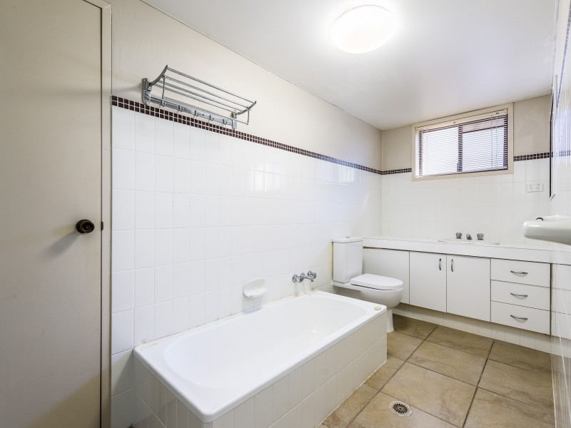 7/6 Broad Street, Labrador QLD 4215