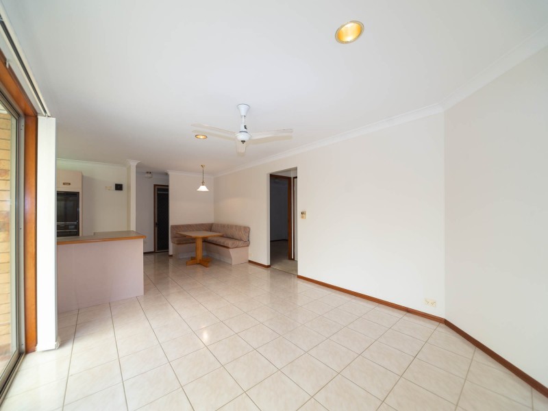 20 Allied Drive, Arundel QLD 4214