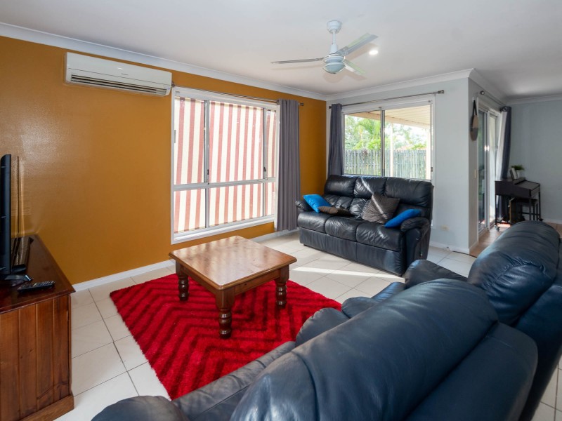 4 Daintree Drive, Parkwood QLD 4214