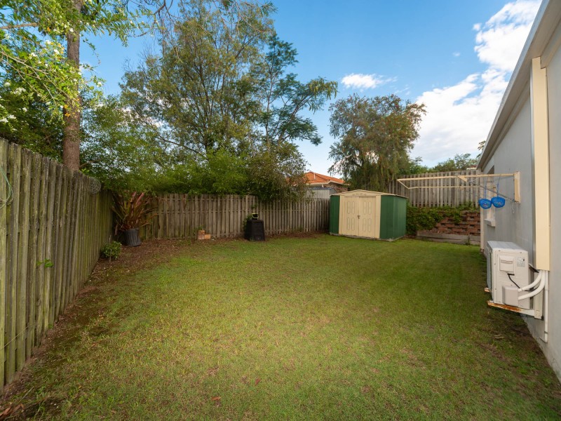 4 Daintree Drive, Parkwood QLD 4214