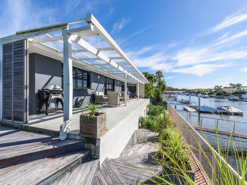 446 Oxley Drive, Runaway Bay QLD 4216