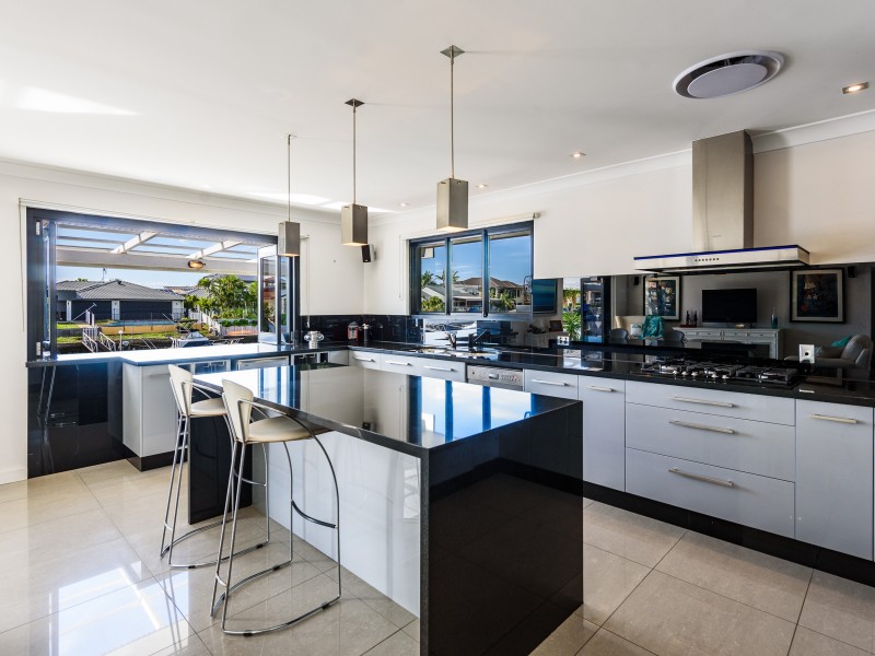 446 Oxley Drive, Runaway Bay QLD 4216